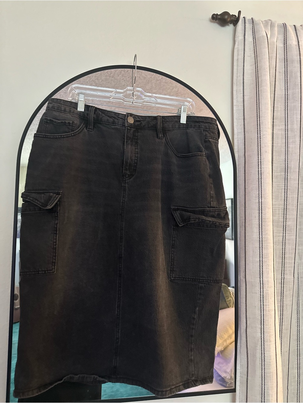 Ava & Viv Black Relaxed Cargo Denim Skirt
